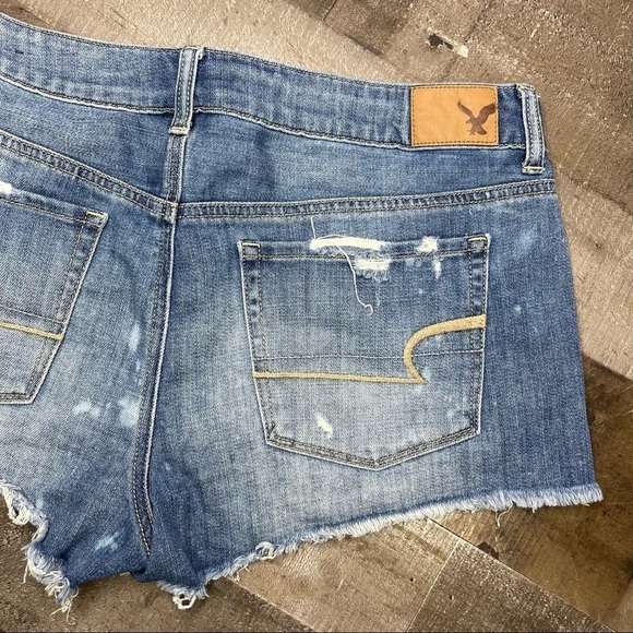 American Eagle Distressed Tomgirl Shortie size 6 - Picture 7 of 14